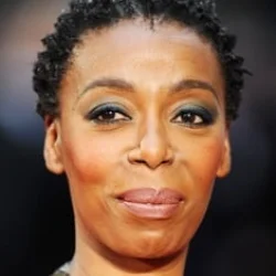 Noma Dumezweni