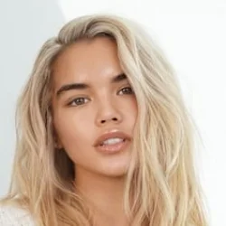 Paris Berelc
