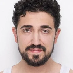 Sergio María