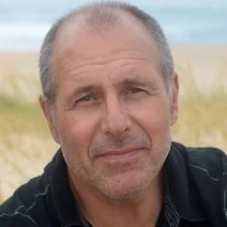 Simon Crane