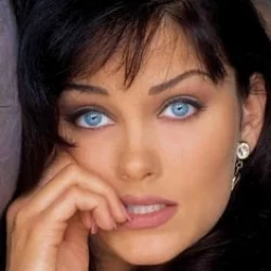 Traci Adell