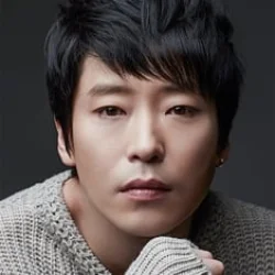 Uhm Ki-joon