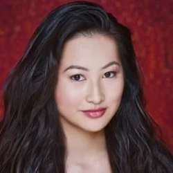 Yasmin Lau