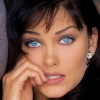 Traci Adell