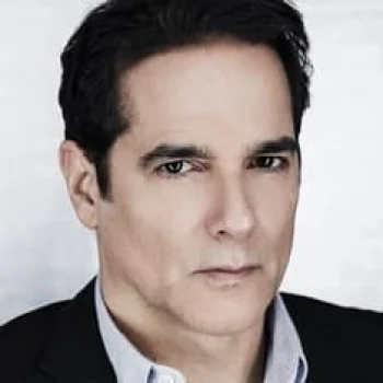 Yul Vazquez