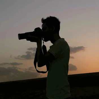 ئەلەند خالید
