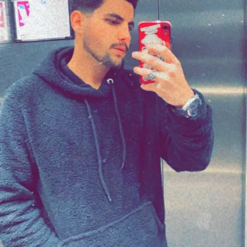 ئەنەس خالید